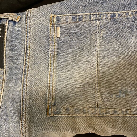 Amiri Jeans - Picture 3 of 8